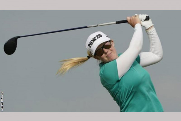 Stephanie Meadow retains LPGA Tour card after dramatic finish in Texas