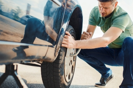 How to Seal a Flat Tire